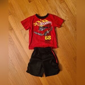 Mattel Hot Wheels Red and Black Outfit